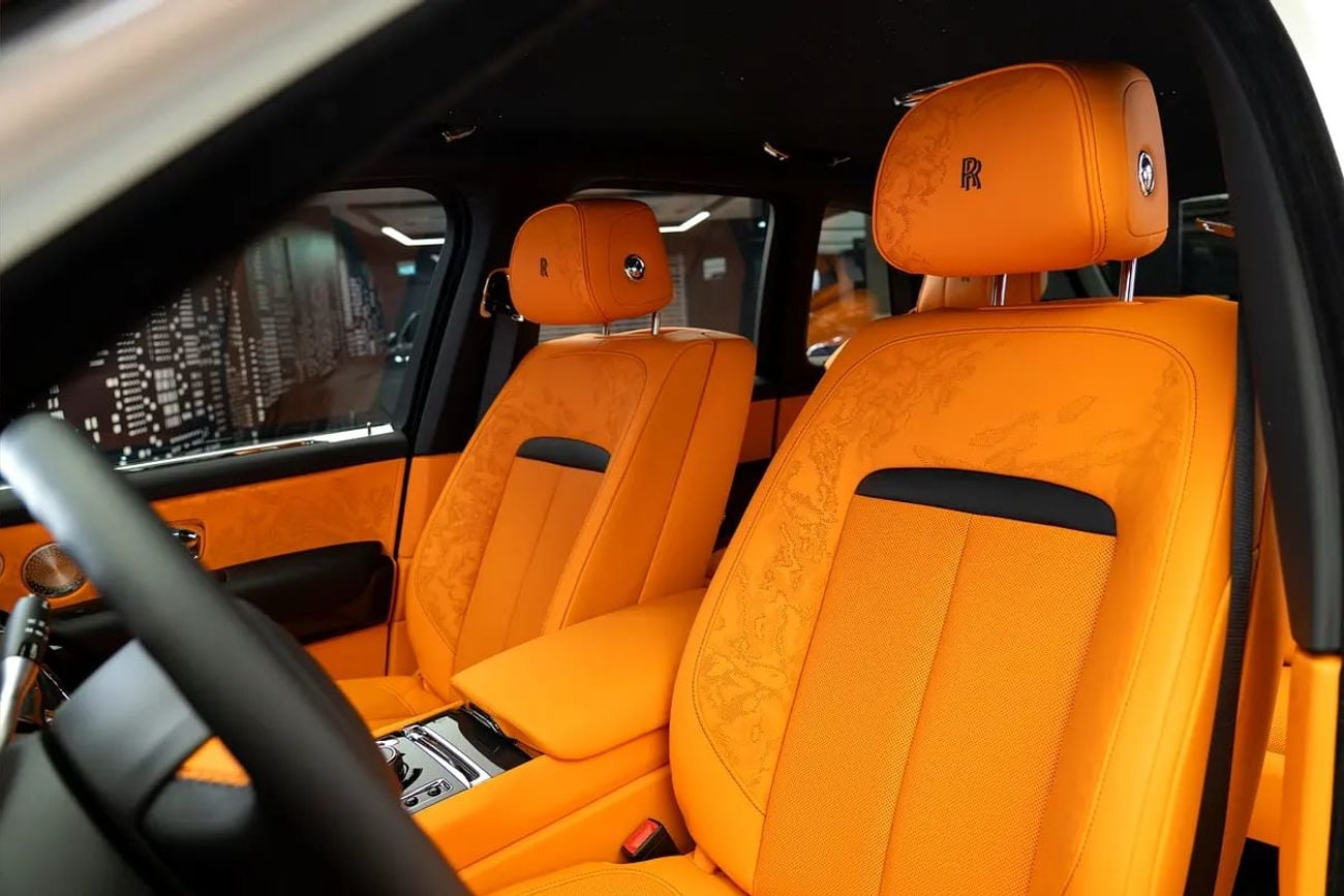 Rolls-Royce Cullinan ROLLS ROYCE | CULLINAN BLACK BADGE | GCC SPECS | DEALER WARRANTY + SERVICE CONTRACT