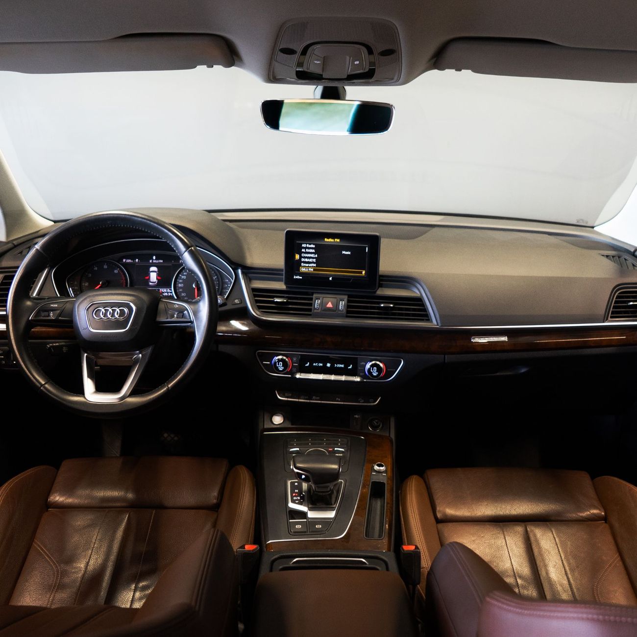 Audi Q5 45 TFSI Quattro 2.0L AED 1,628 pm • 0% Downpayment • Audi Q5 45Tfsi • 1 Year Warranty