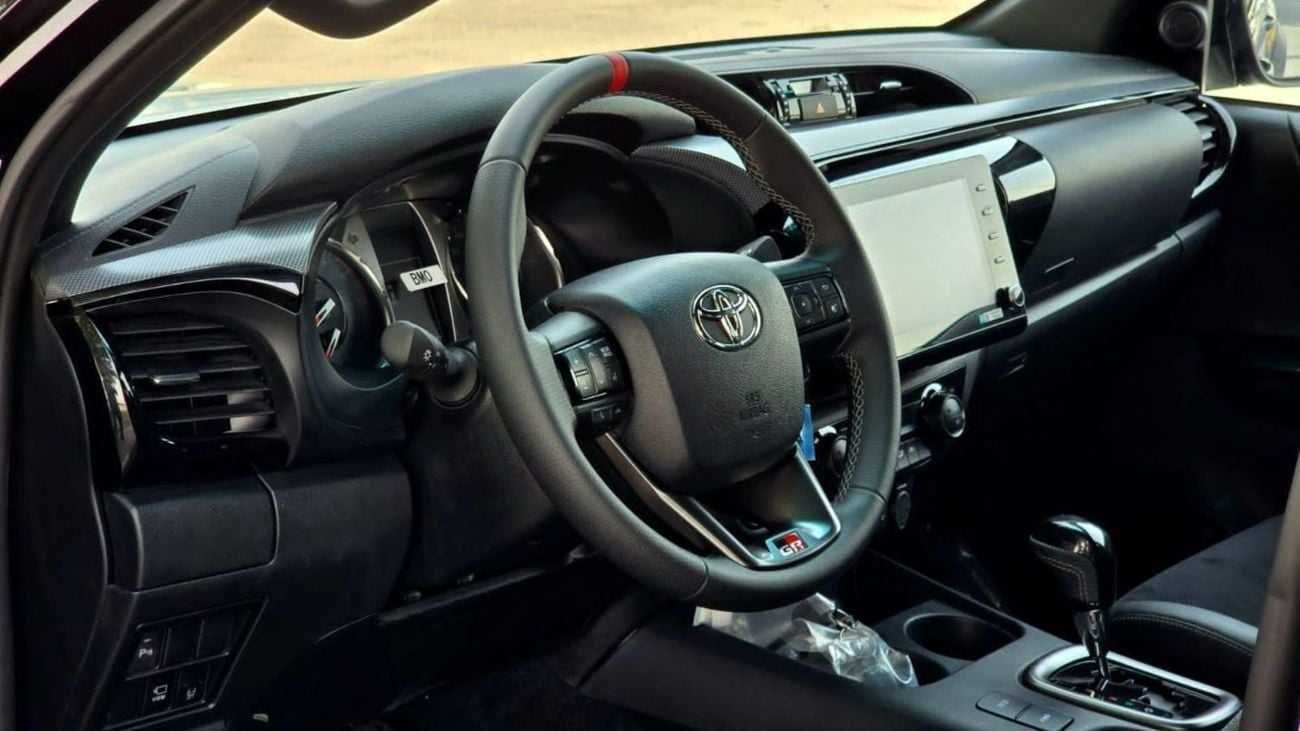 تويوتا هيلوكس GR SPORT 4.0L GR-S | 4 Door | Double Cabin | Automatic | Petrol | V6