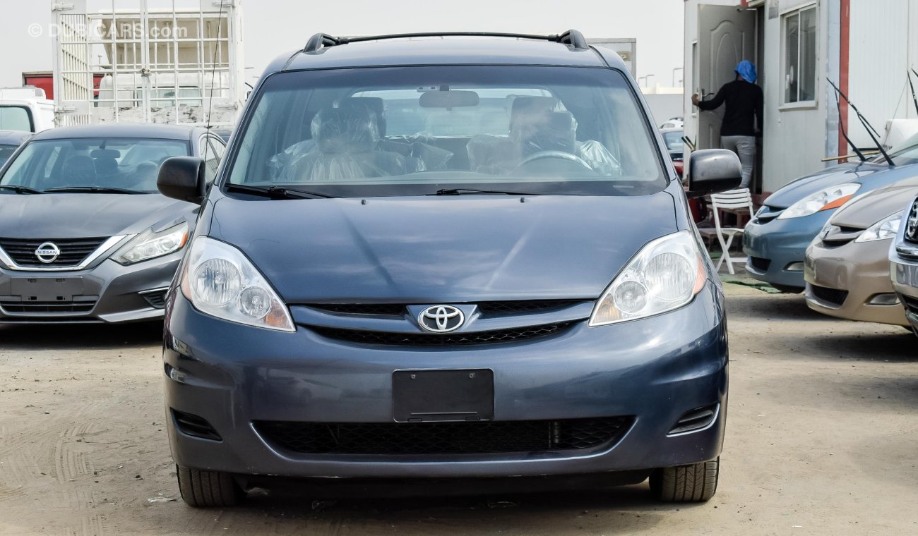 Toyota Sienna CE