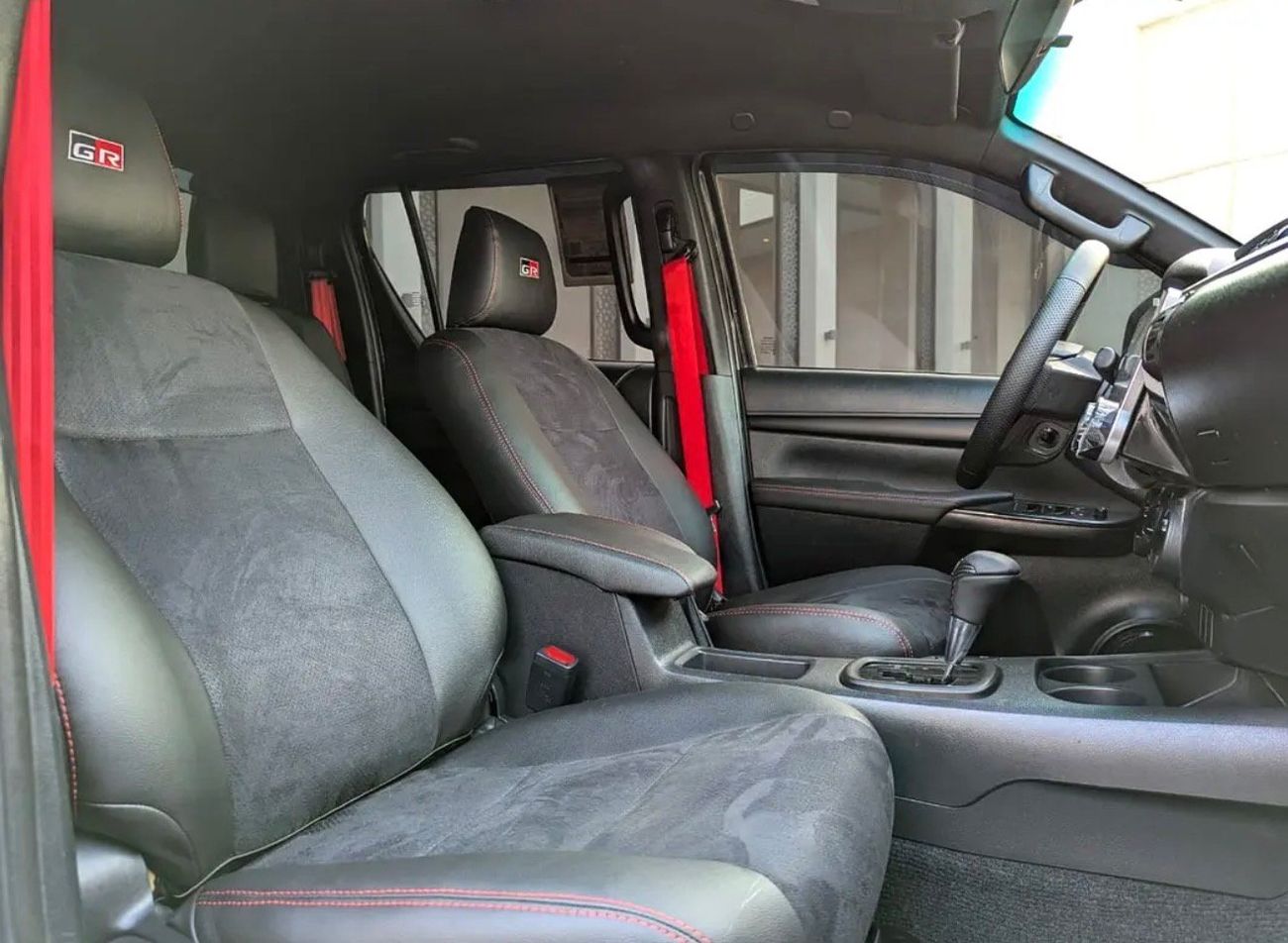 Toyota Hilux 2021 FACELIFTED 2025 GR SPORT GCC IN EXCELLENT CONDITION