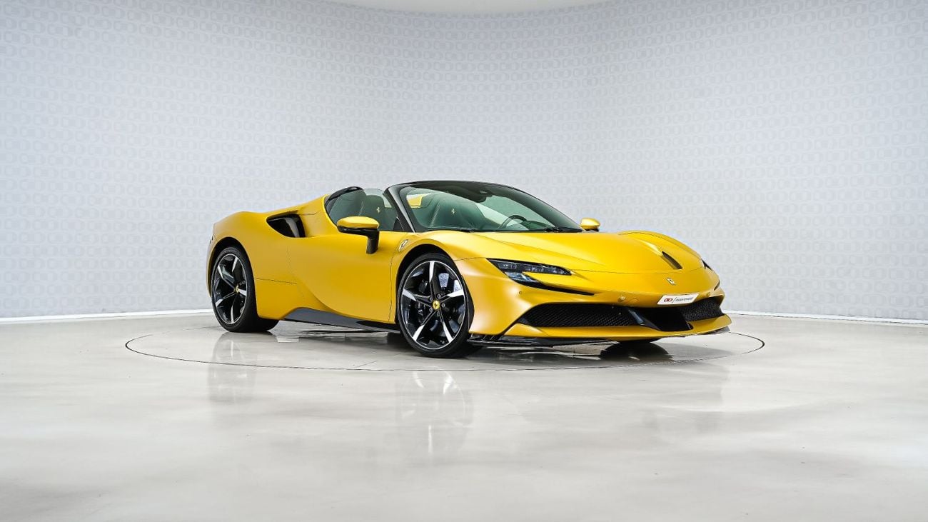 فيراري SF90 سبيدر | AED 23,620 PM | GCC, Special Paint | Ramadan Offer