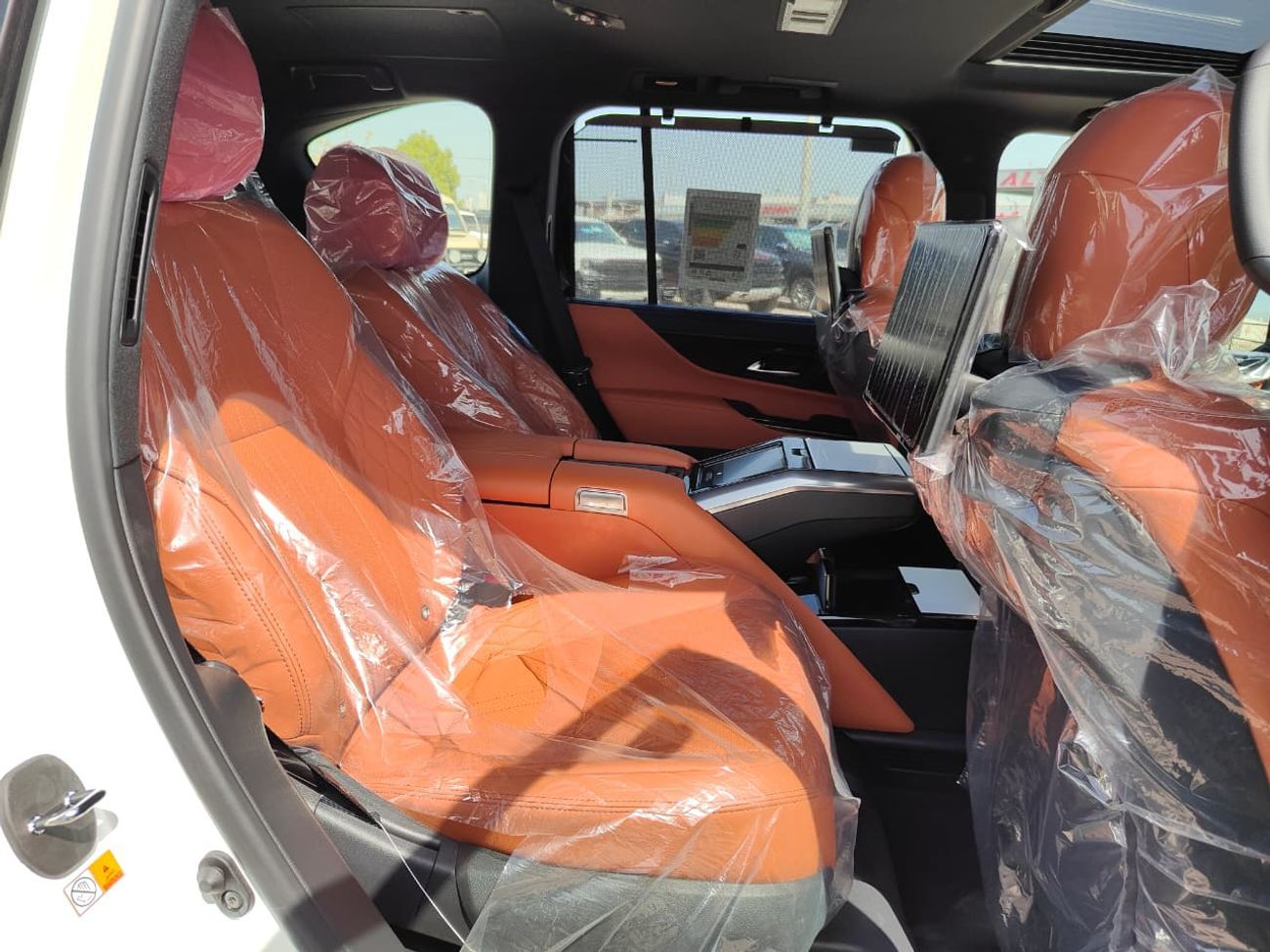 Lexus LX 600 Lexus LX 600 3.5L VIP 4 Seater 2024