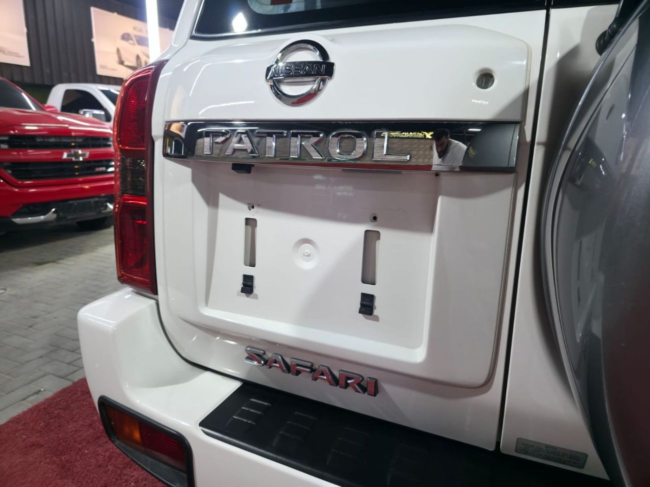 Nissan Patrol Safari Safari 4.8L A/T