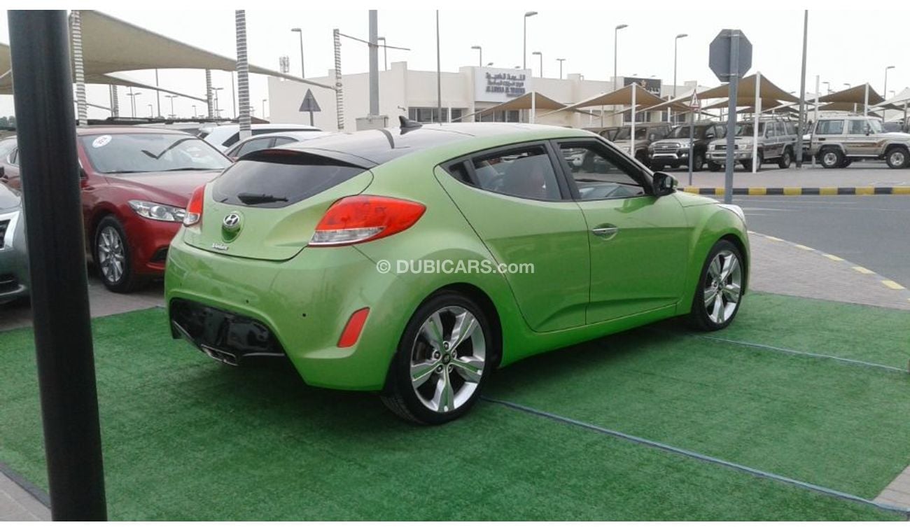 Hyundai Veloster Hyundai volaster no paint no accident full option