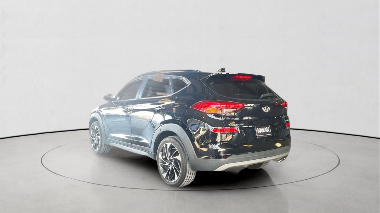 Hyundai Tucson 2.4 AUTO 4WD GLS | Guaranteed Warranty | 0 Down Payment