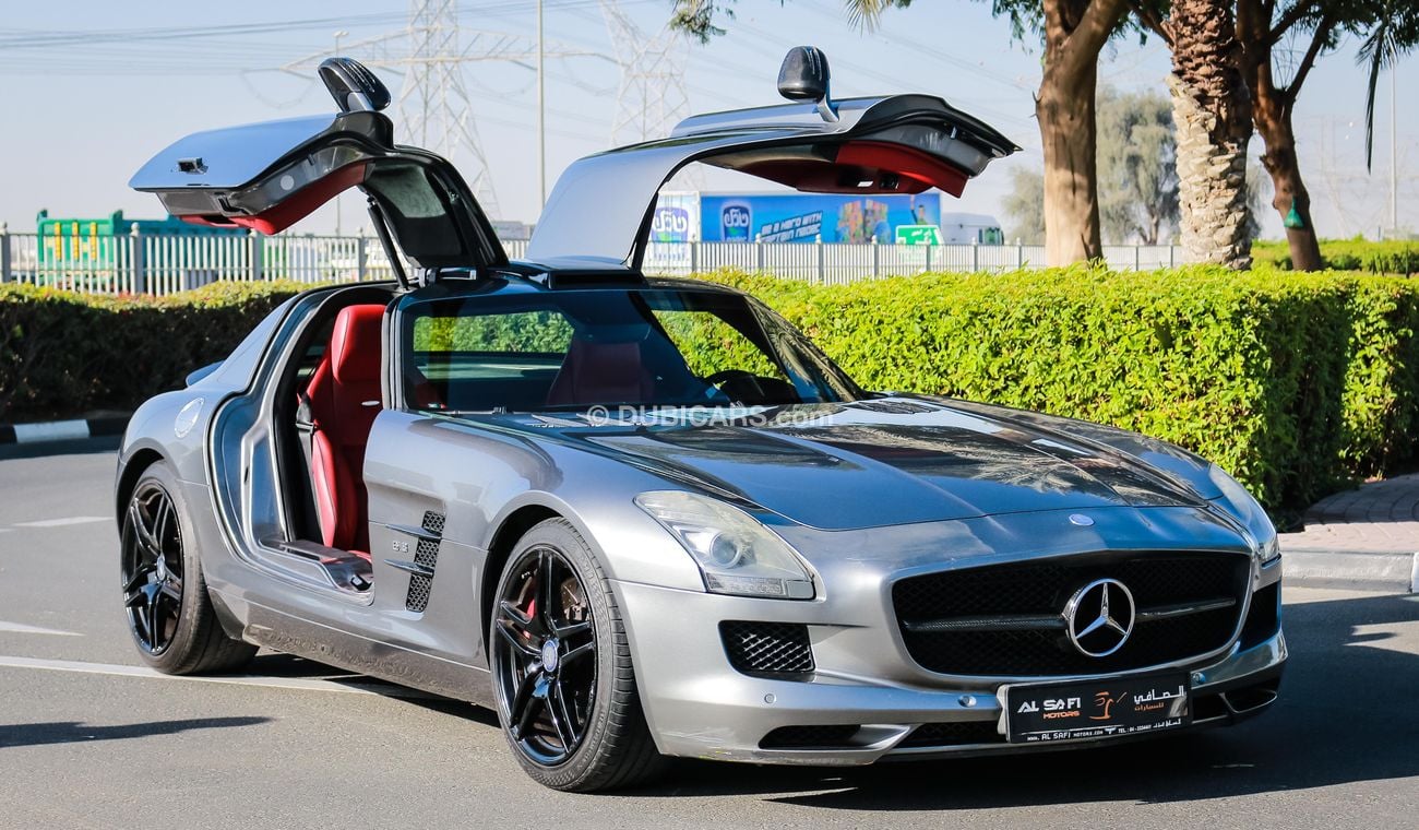 Mercedes-Benz SLS AMG