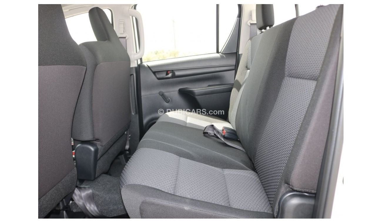 Toyota Hilux 2022 | 2.4L M/T 4WD WITH FABRIC SEATS BLACK INTERIOR EXPORT ONLY