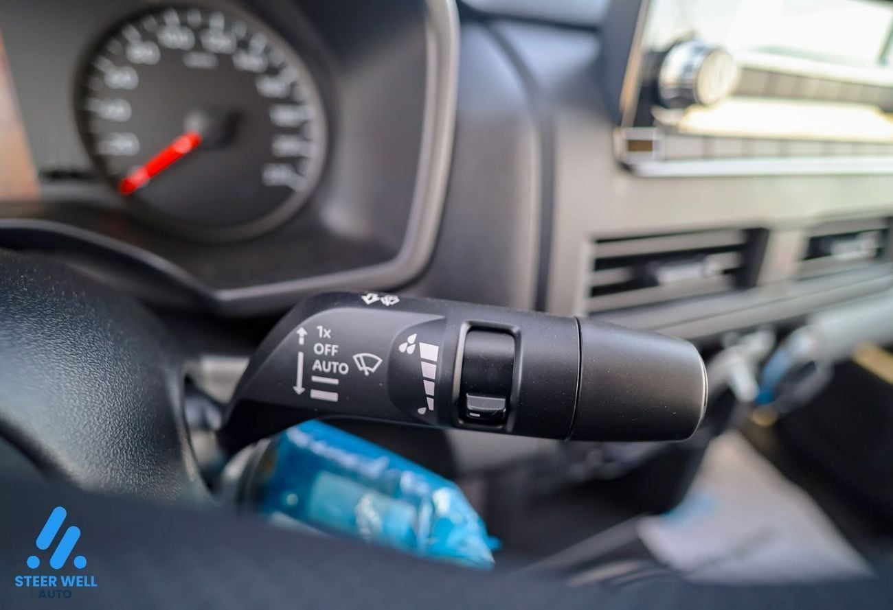 ميتسوبيشي L200 GLS GLX 2.4L Manual Transmission Double Cabin 2.4 liter - Export