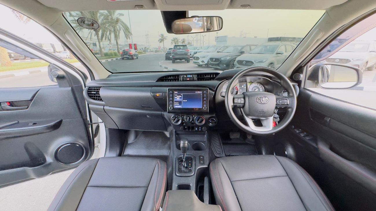 تويوتا هيلوكس -