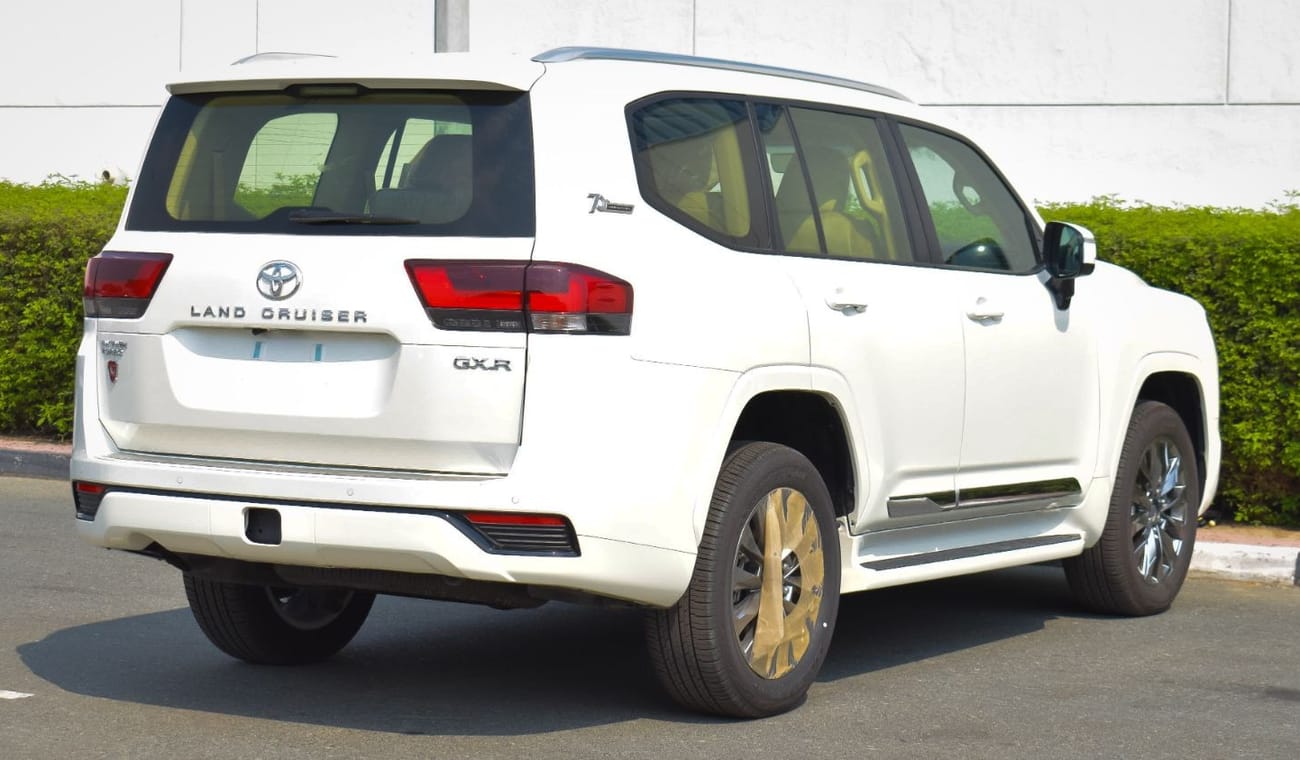 Toyota Land Cruiser GX-R  3.3L V6 | TWIN TURBO | 2022 | Diesel | all wheels 20