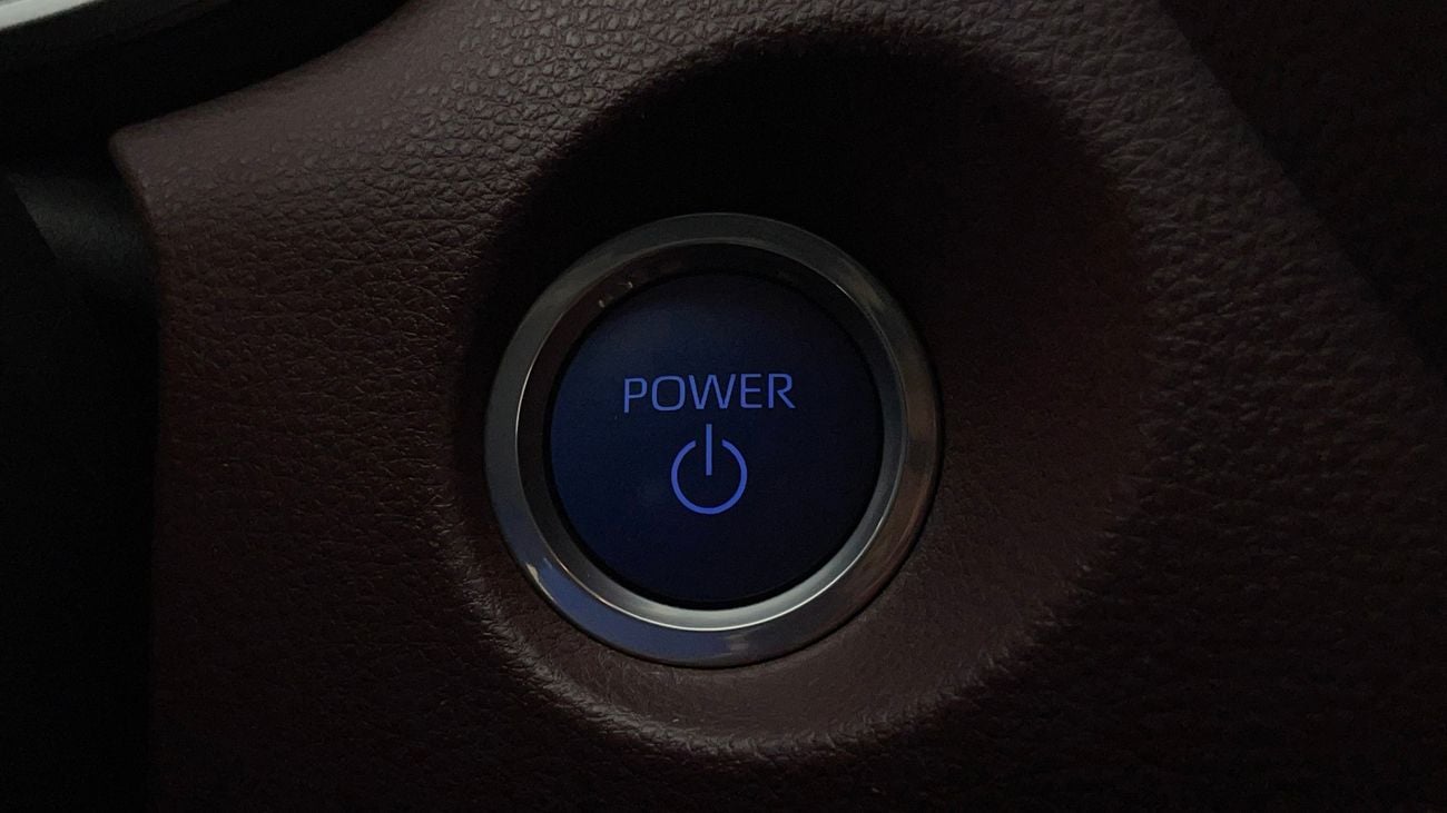 Toyota Corolla Cross GLI 1.8 | Zero Down Payment | Home Test Drive