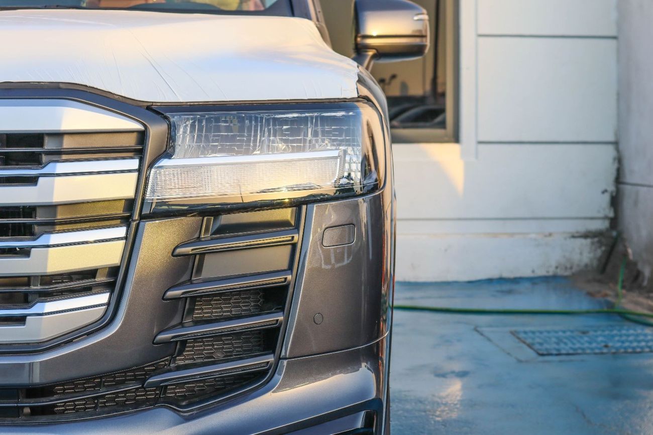 تويوتا لاند كروزر 2025 Toyota Land Cruiser GXR 3.5L (Full Option, Gray Color)