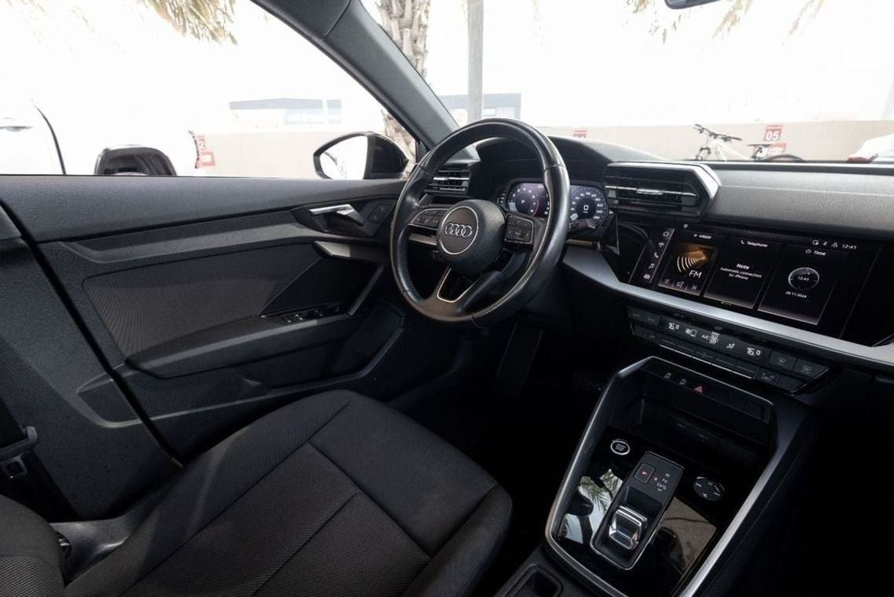 أودي A3 35 TFSI 1.4L Audi A3 35TFSI 2021 GCC under Warranty with Flexible Down-Payment.