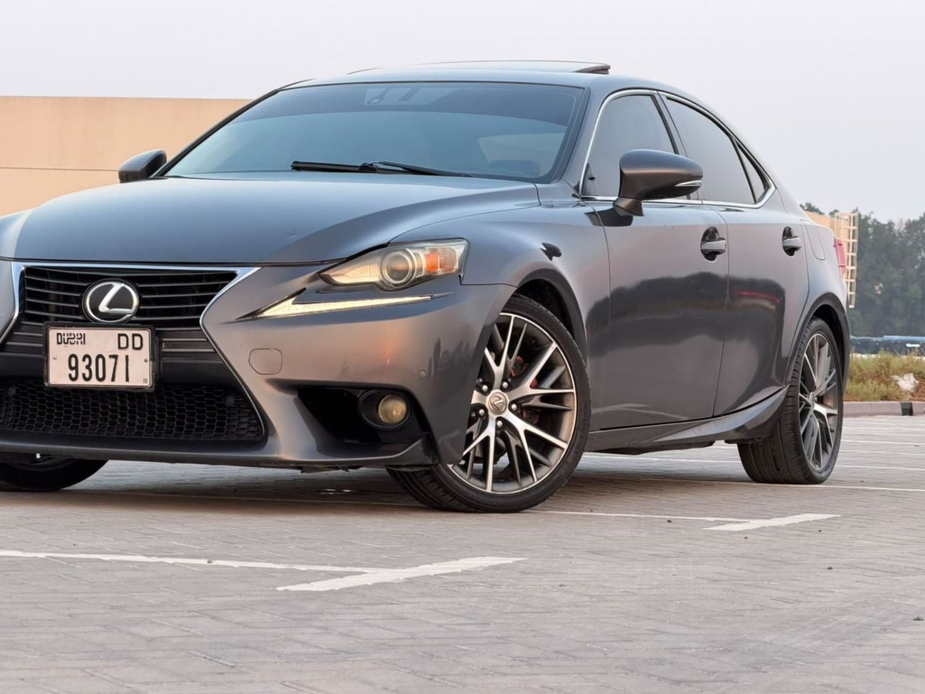 Lexus IS250 PRESTIGE Gulf specification, full option, sunroof