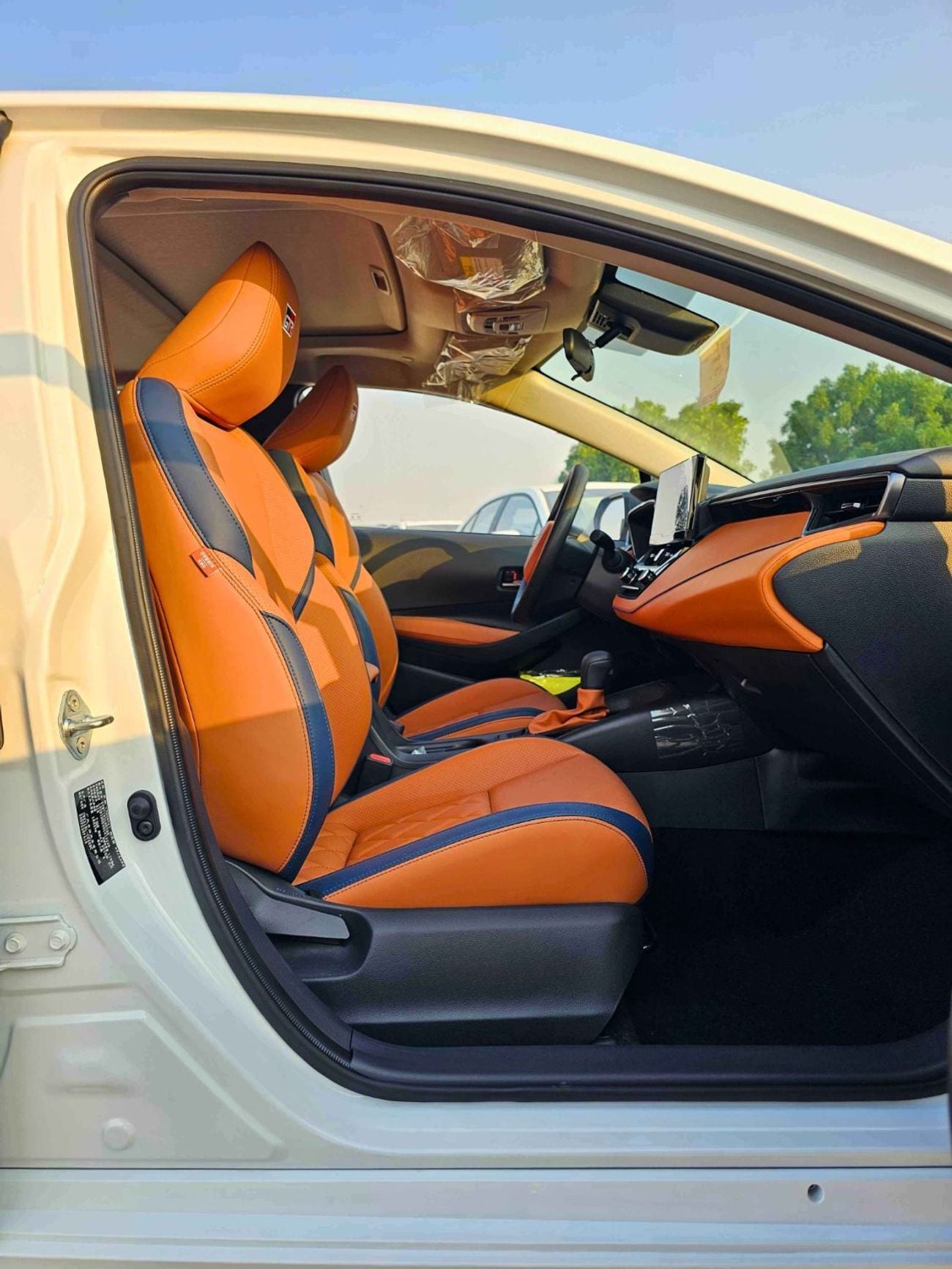 تويوتا ليفين GR SPORTS HYBRID / 1.8L V4 / 360*CAMERA / LEATHER SEATS / SUNROOF (CODE # TLHGR)