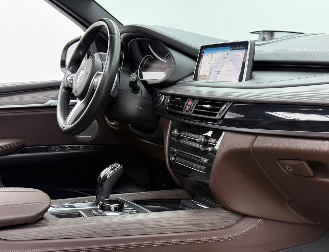 BMW X5 50i M Sport 4.4L 2018 BMW X5 xDrive50i M-Sport, Full Service History, Fully Loaded, Excellent Condit