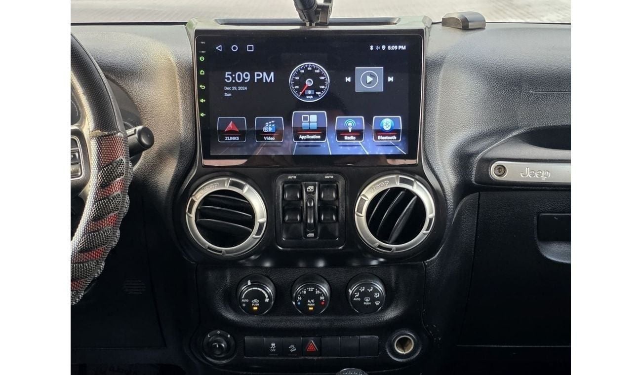 جيب رانجلر Sahara 3.6L A/T JEEP WRANGLER SAHARA GCC 2013 PERFECT CONDITION // 2 KEYS // 4DOORS