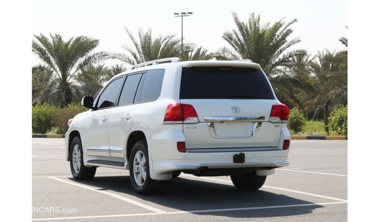 Toyota Land Cruiser 2012 | GXR V8 WITH GCC SPECS AND EXCELLENT CONDITION
