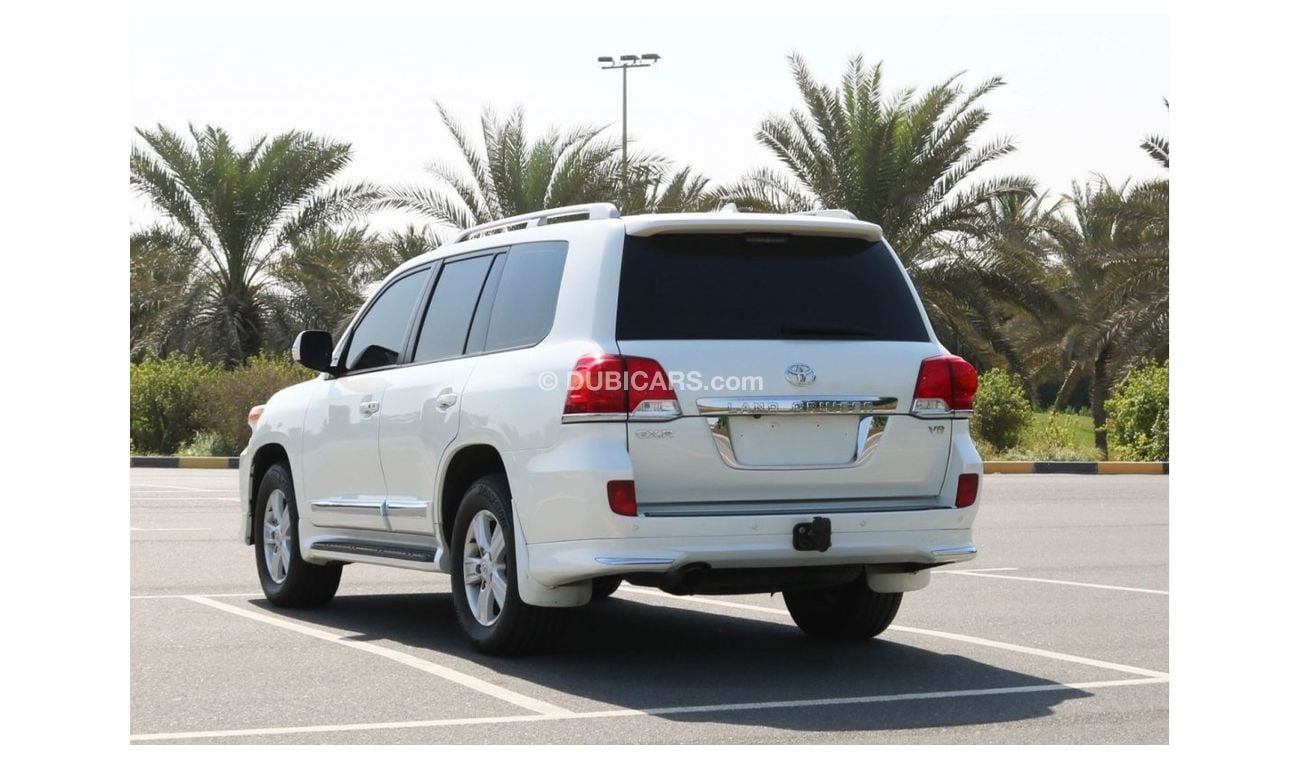Toyota Land Cruiser 2012 | GXR V8 WITH GCC SPECS AND EXCELLENT CONDITION