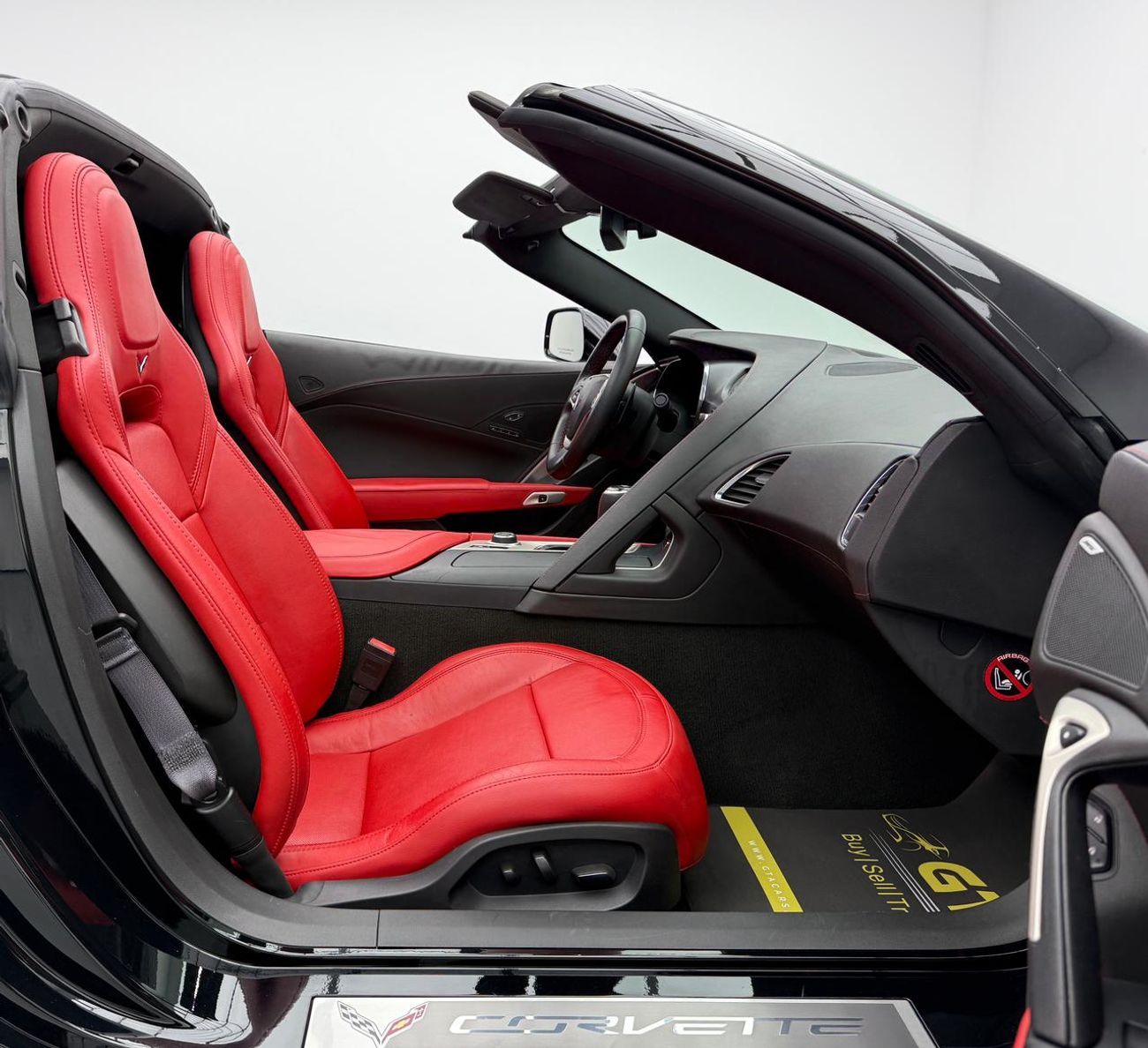 Chevrolet Corvette Stingray 6.2L 2015 Chevrolet Corvette Stingray, Full Service History, Fully Loaded, Excellent Condit