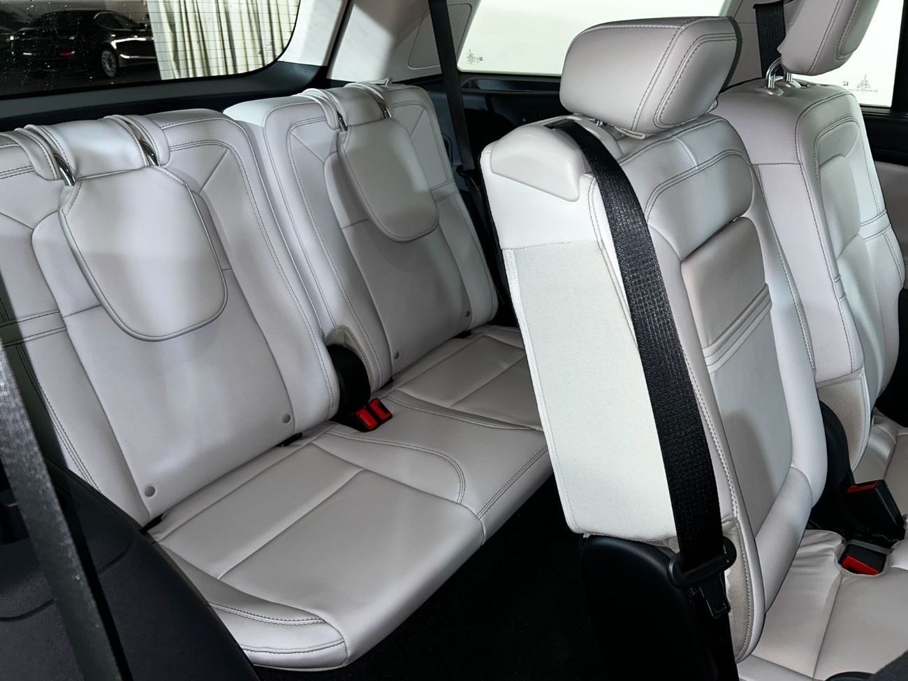 Lincoln Aviator Presidential 3.0L AVI925W AVIATOR PRESIDENTIAL 800A AWD 3.0L TWIN TURBOCHARGED W/O SUN BLINDS