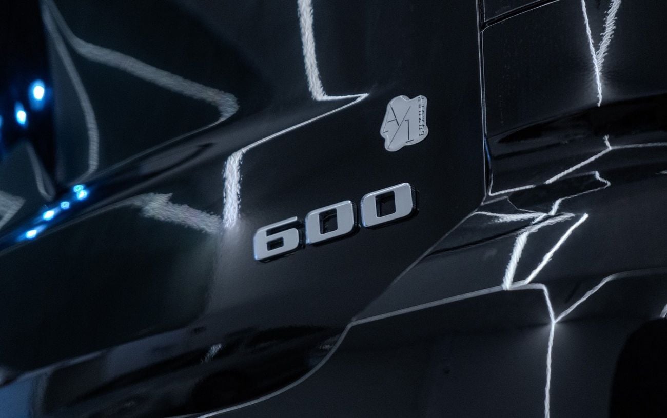 Cadillac Escalade Sport Platinum 6.2L 4WD 2025 Cadillac Escalade Sport Platinum, With Warranty & Service Contract, GCC