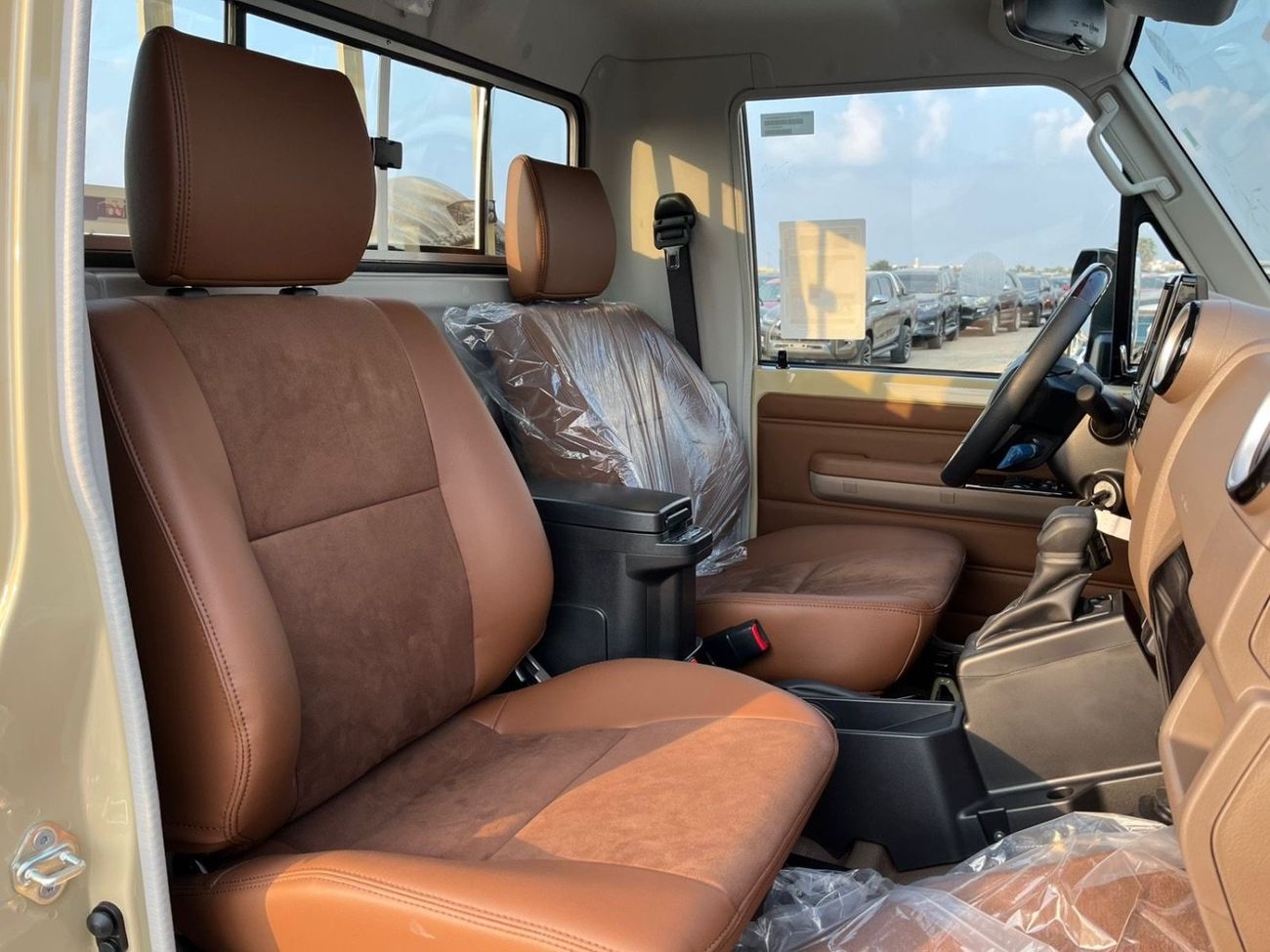 Toyota Land Cruiser Pick Up Toyota Land Cruiser LC79 SC 4.0 AT 2025 Full option