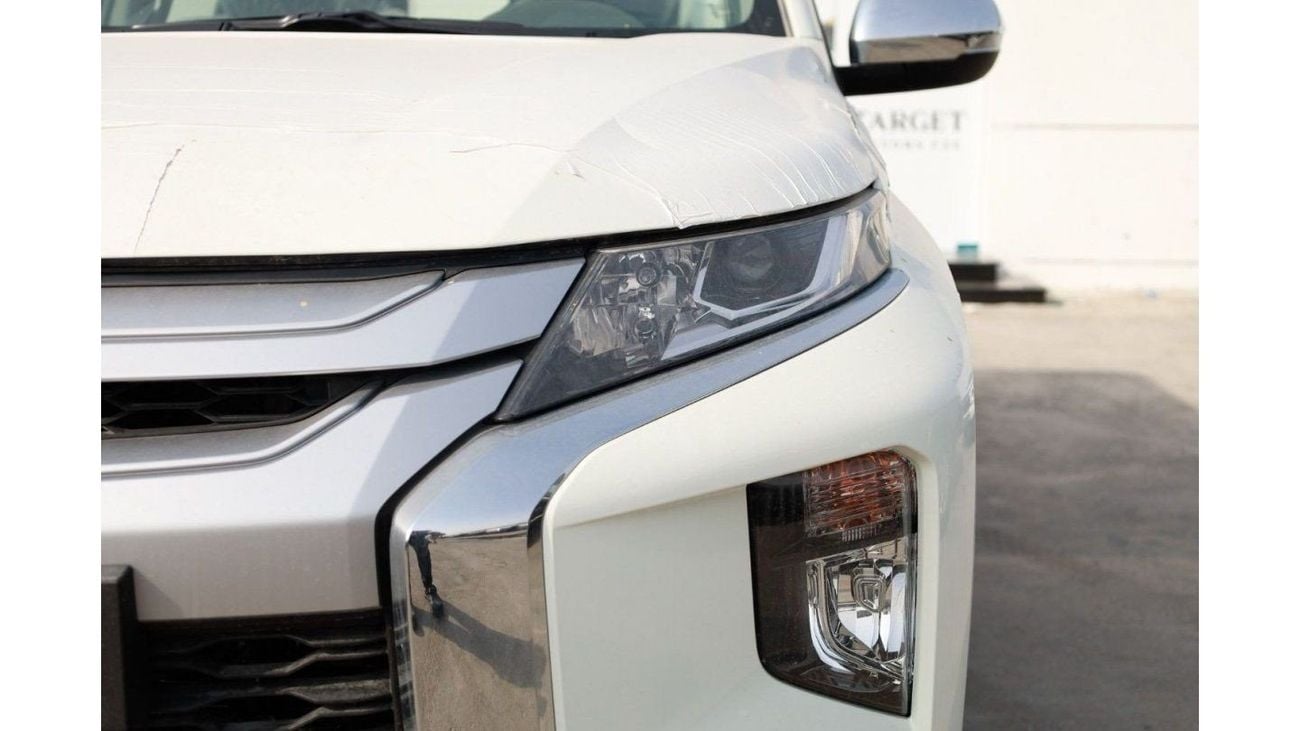 ميتسوبيشي L200 Mitsubishi L200 Petrol Manual 2023 V4 2.4L 4wd