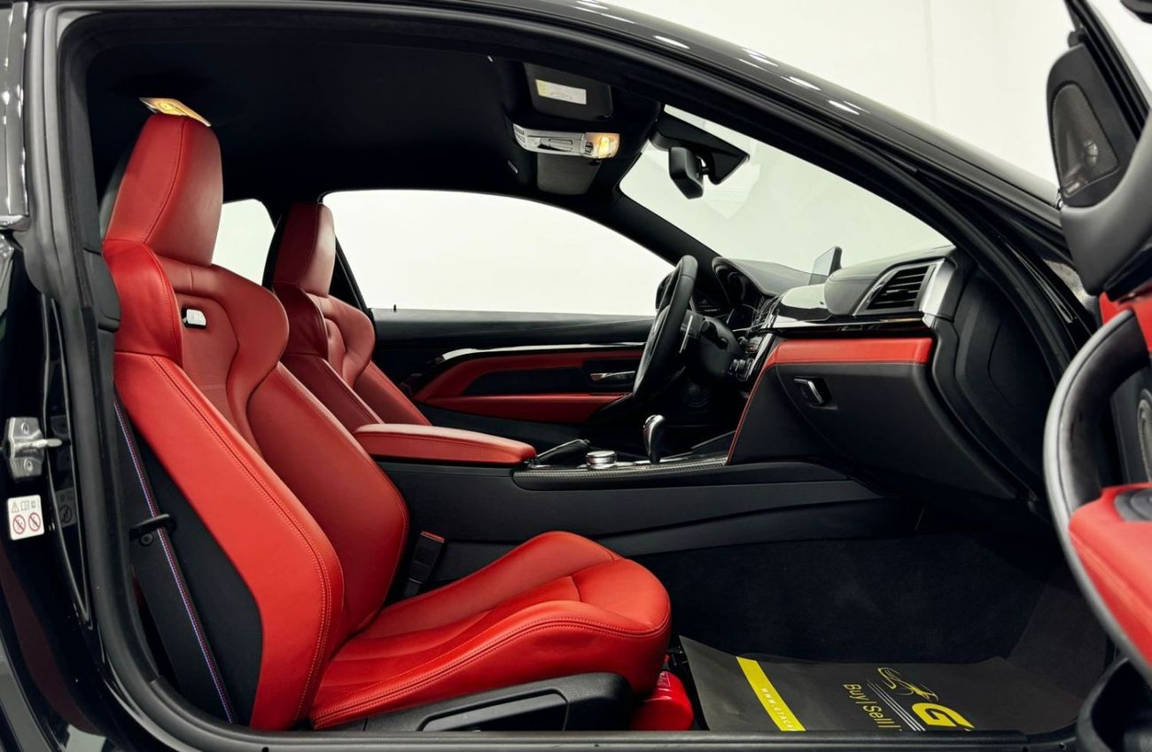 BMW M4 2018 BMW M4 Competition Coupe, Warranty, Full BMW Service History, Excellent Condition, GCC