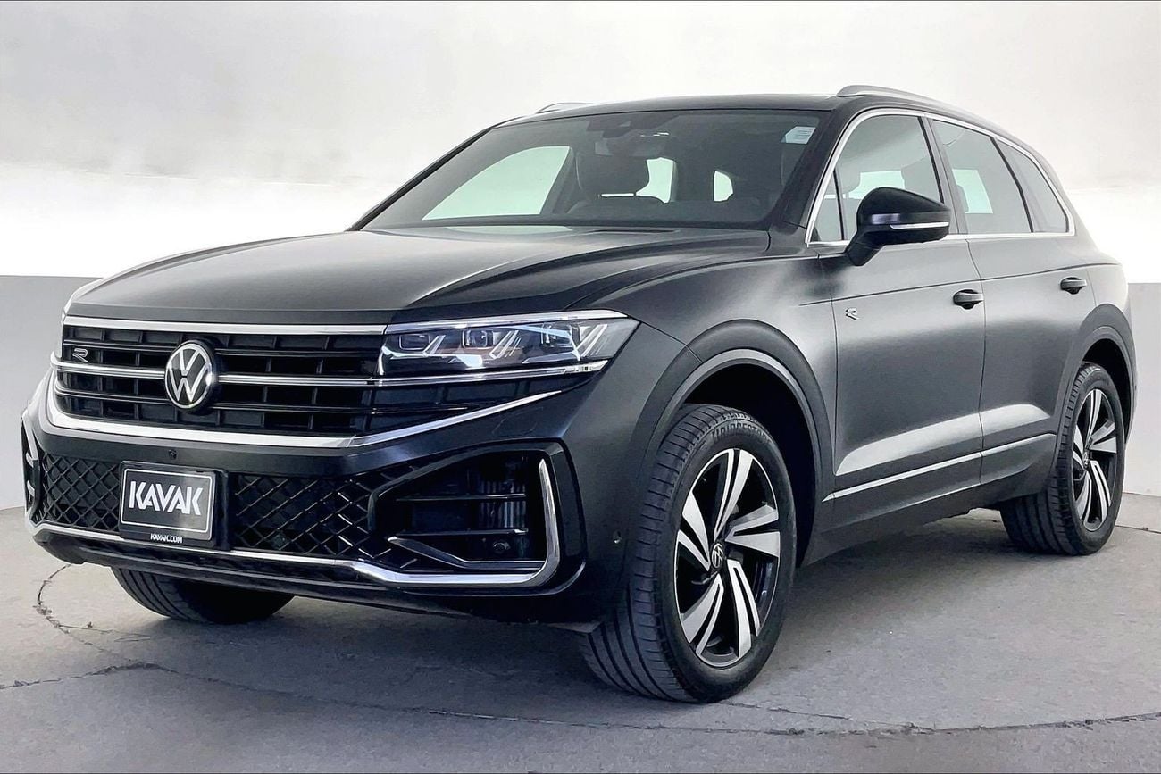 Volkswagen Touareg R-LINE | Guaranteed Warranty | 0 Down Payment