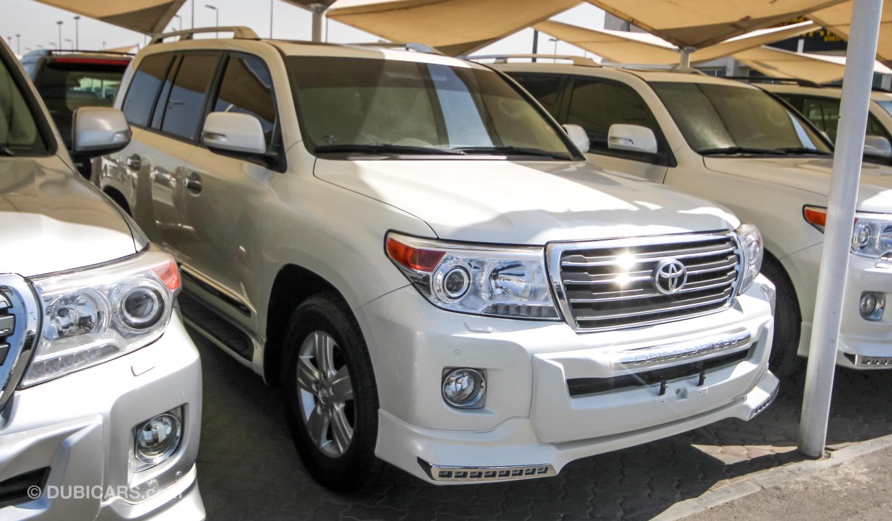 Toyota Land Cruiser GX.R V8