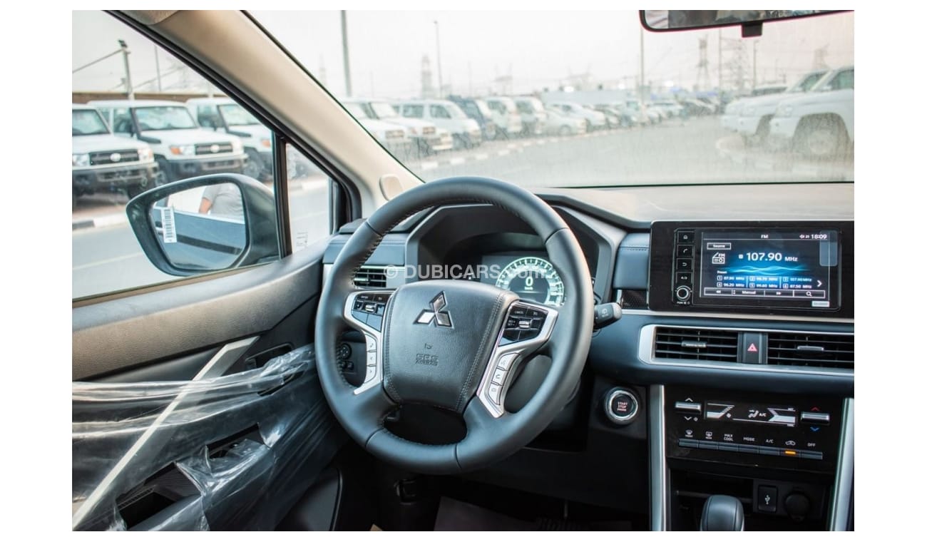 Mitsubishi Xpander Xpander Cross