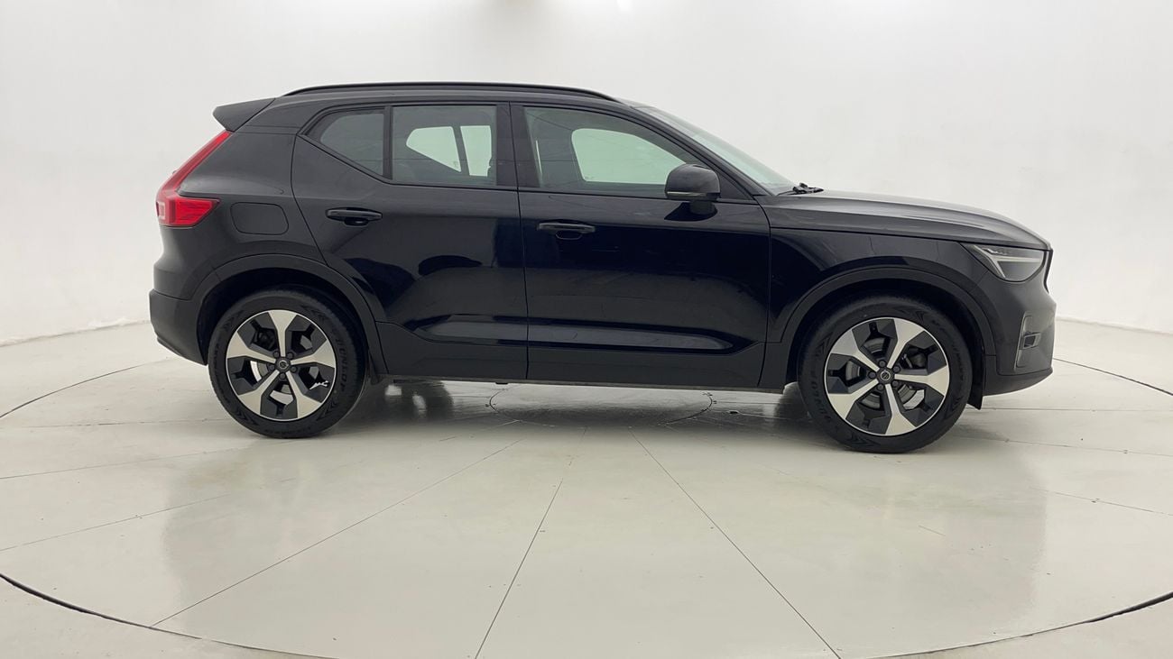 Volvo XC40 B4 ULTIMATE DARK 2 | Zero Down Payment | Home Test Drive