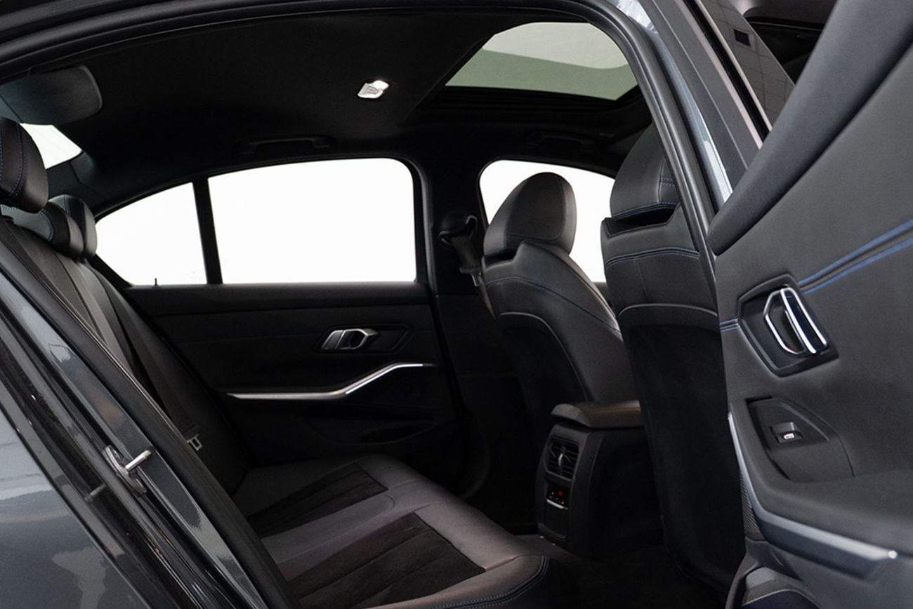 بي أم دبليو 330i M Sport 2.0L (258 HP)