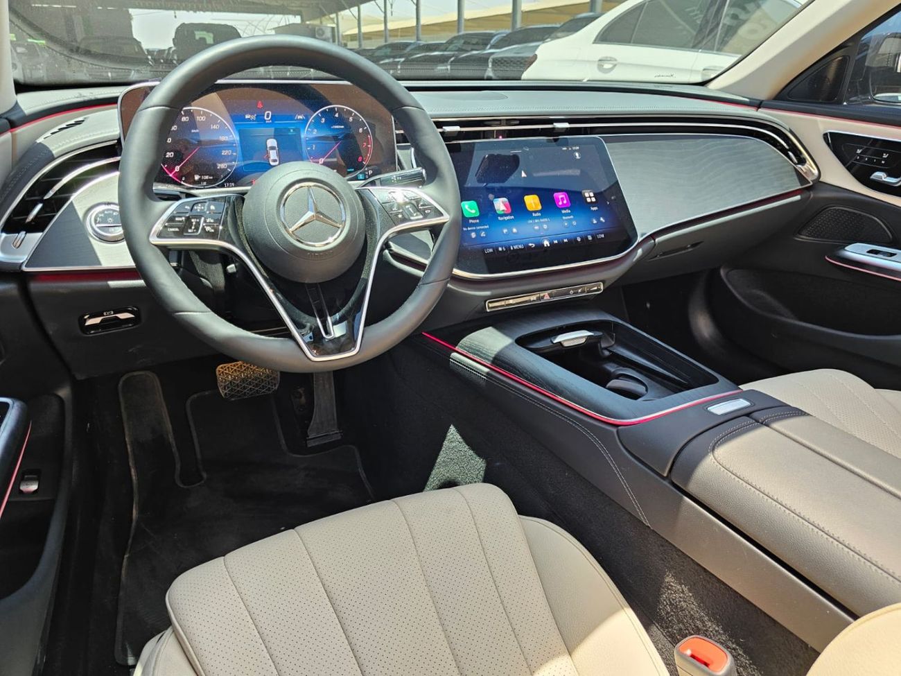 مرسيدس بنز E200 2.0L