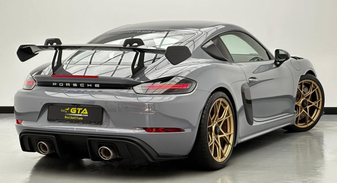 بورش كايمان 718 GT4 RS 2025 Porsche 718 Cayman GT4 RS Weissach Package, Feb/2027 Porsche Warranty, Excellent Condition, GCC