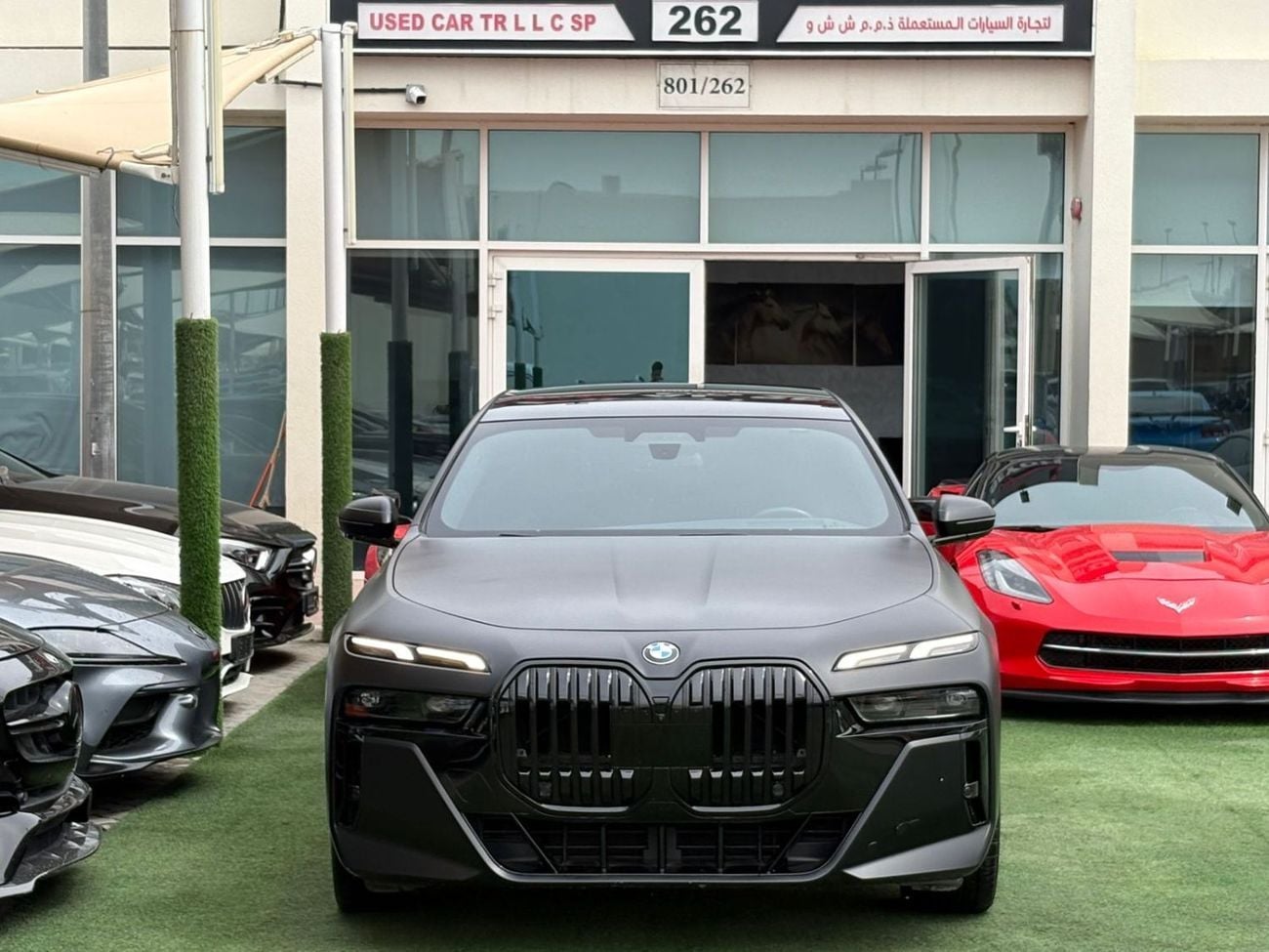 بي أم دبليو 760i xDRIVE M SPORT بي ام دبليو 760i X DRIVE  وارد VIP فل ابشن بحاله ممتازه بدون حوادث