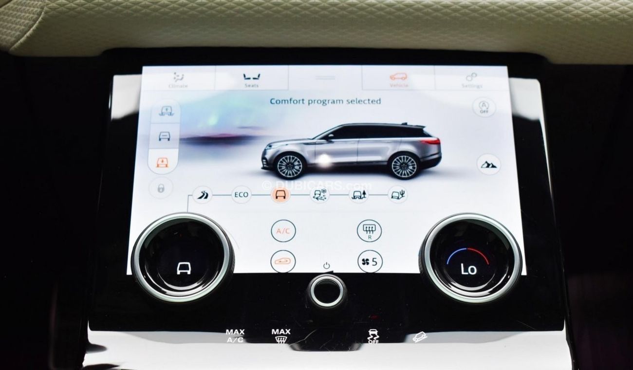 Used Land Rover Range Rover Velar R dynamic 2019 for sale in Dubai - 553208