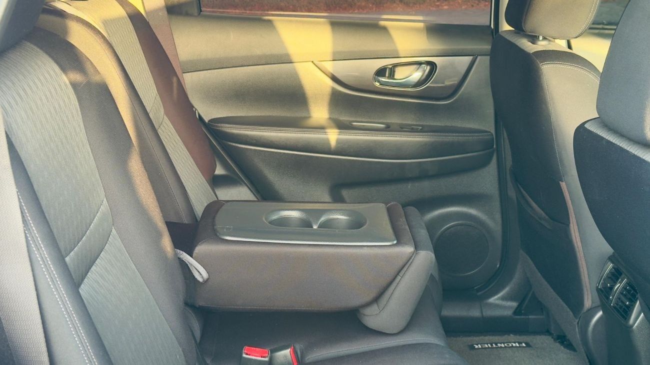 نيسان إكس تريل -