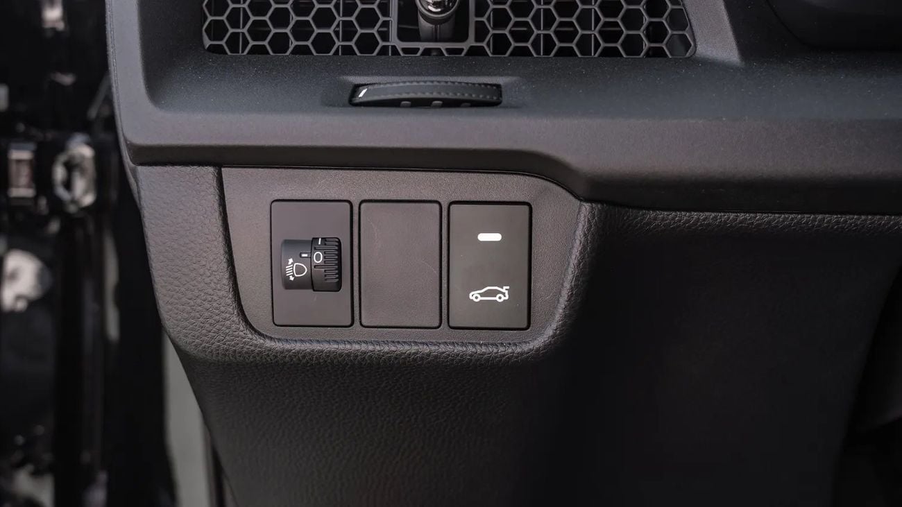 هوندا سي آر في 2026 | HONDA CRV GLOBAL 30-YEAR HONOR EDITION 240TURBO 2WD FRONTIER 7-SEATER EDITION [ EXPORT ONLY ]