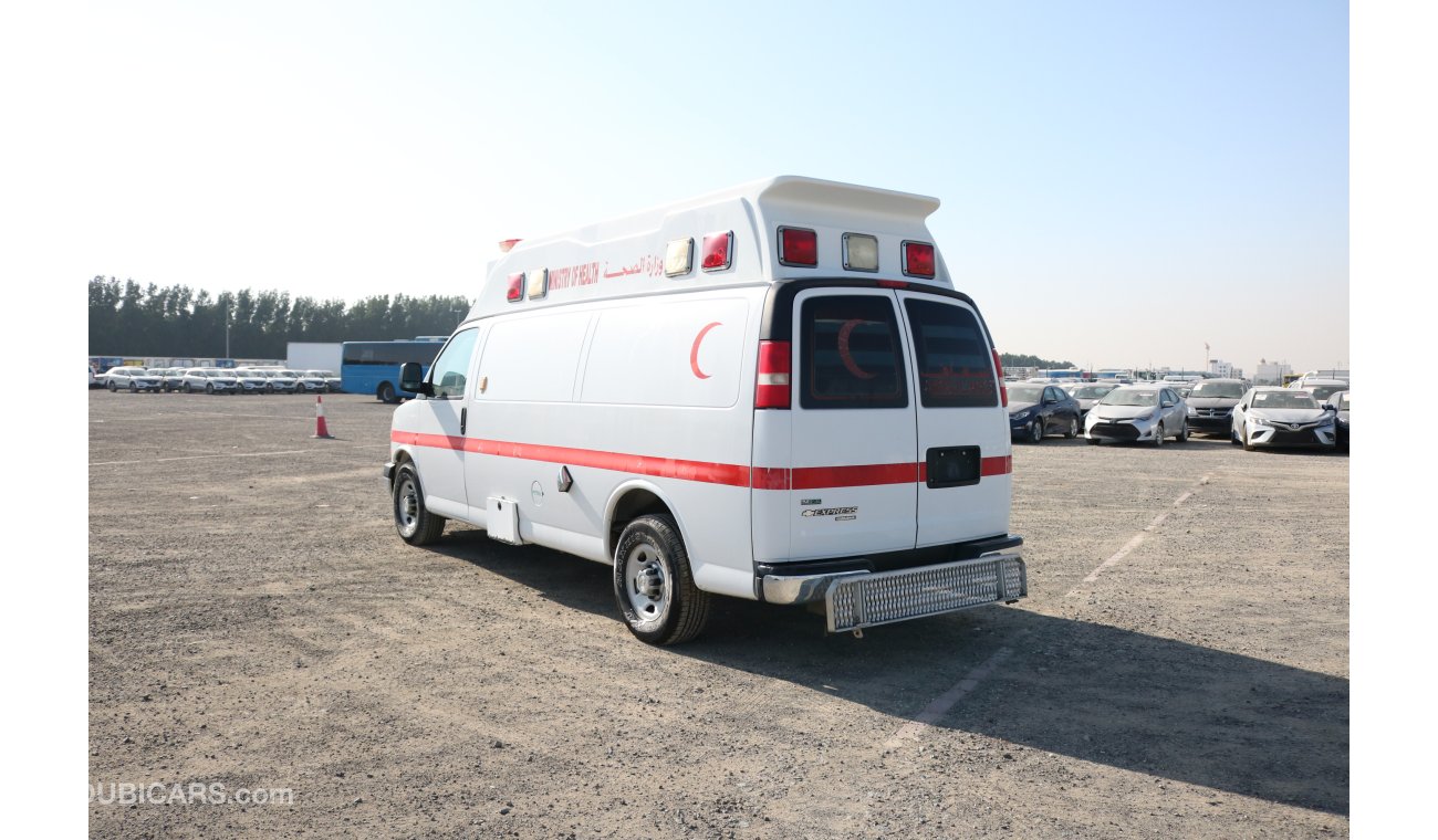 شيفروليه إكسبرس FULLY EQUIPPED AMBULANCE