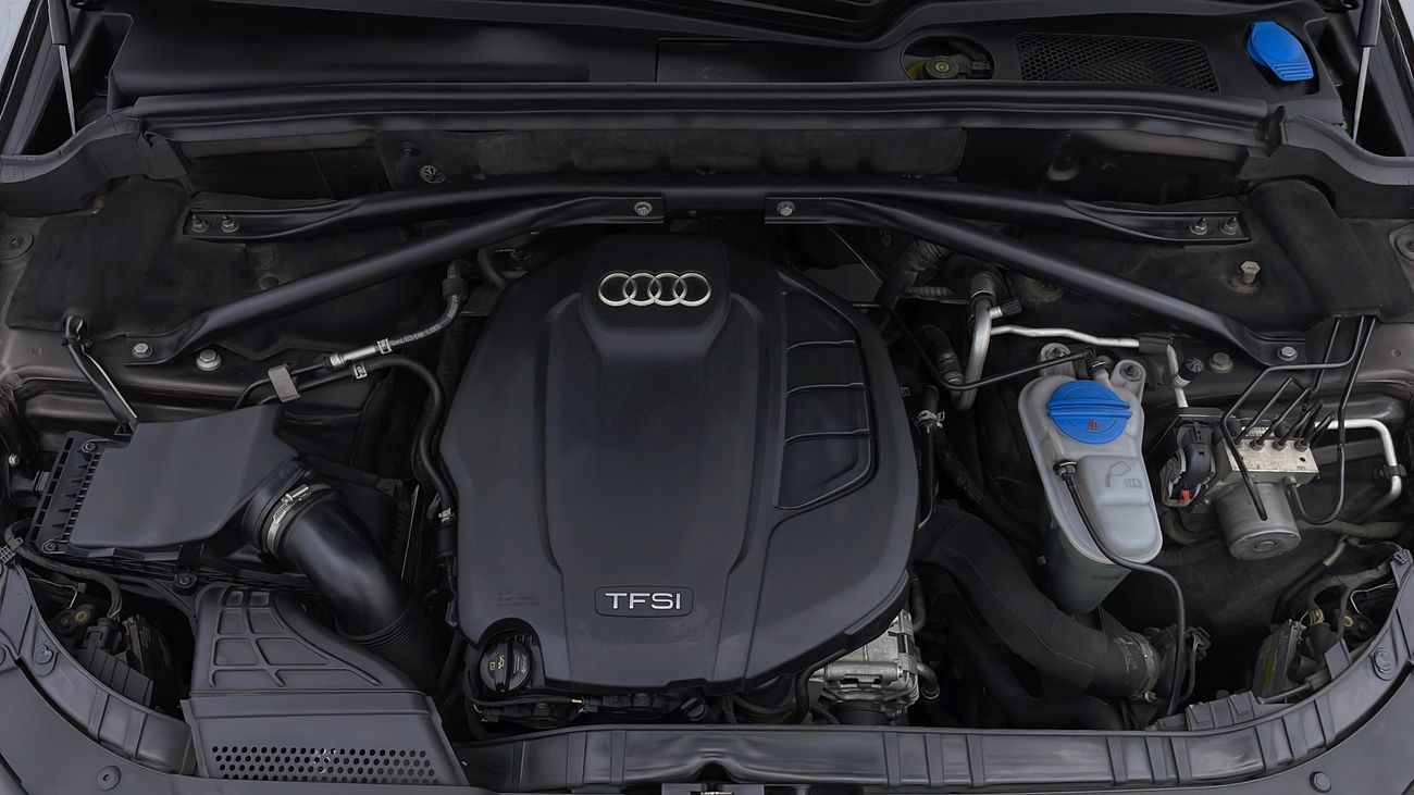 Audi Q5 40 TFSI S LINE 2 | Under Warranty | Inspected on 150+ parameters