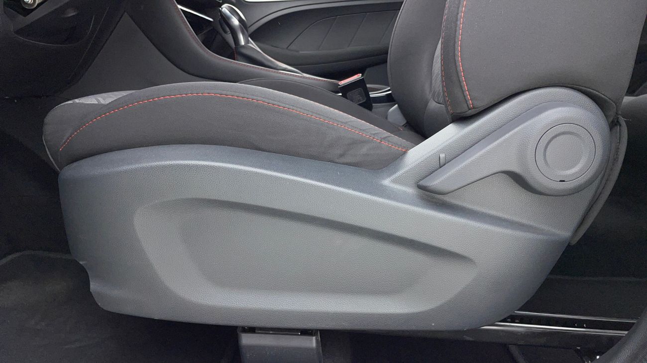 MG ZS STD 1.5 | Zero Down Payment | Free Home Test Drive