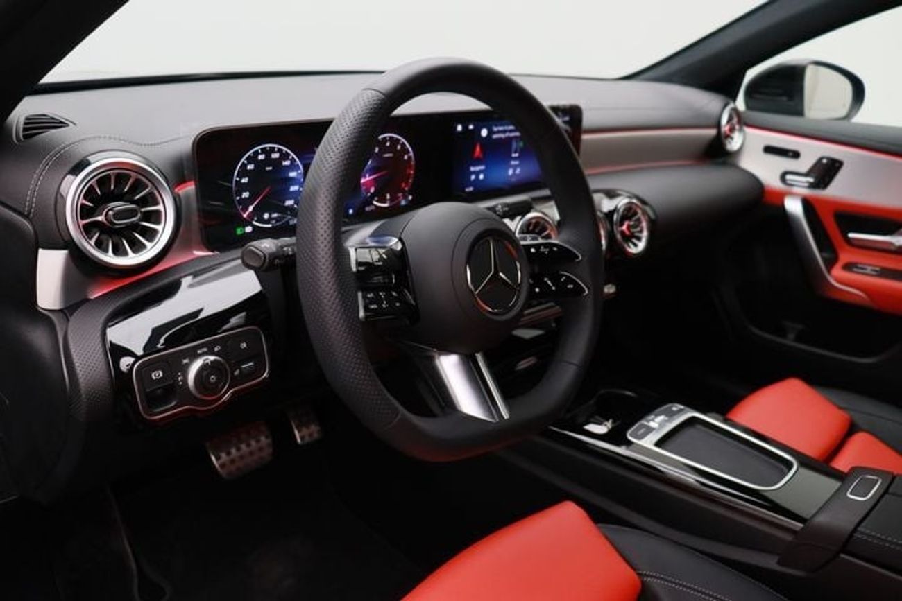 مرسيدس بنز A 200 PREMIUM 2.0