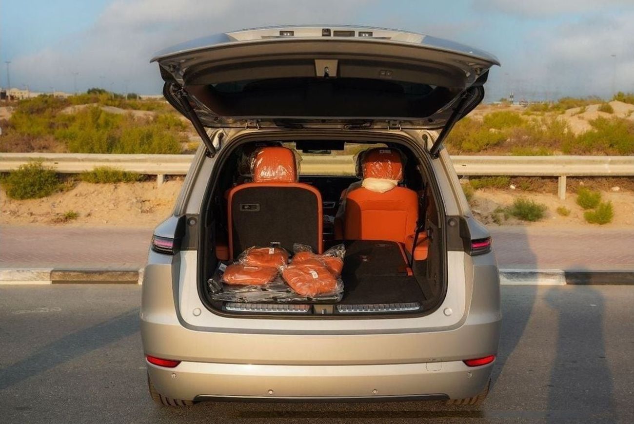 Li Auto L9 2025 Li  L9 Ultra1.5L Turbo Range Extended Silver 0Km