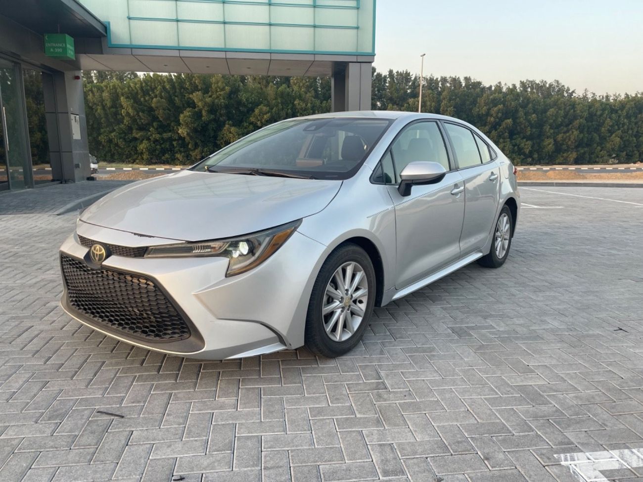 Toyota Corolla SE TOYOTA corolla (USA- SPEC) - 2020- VERY GOOD CONDITION