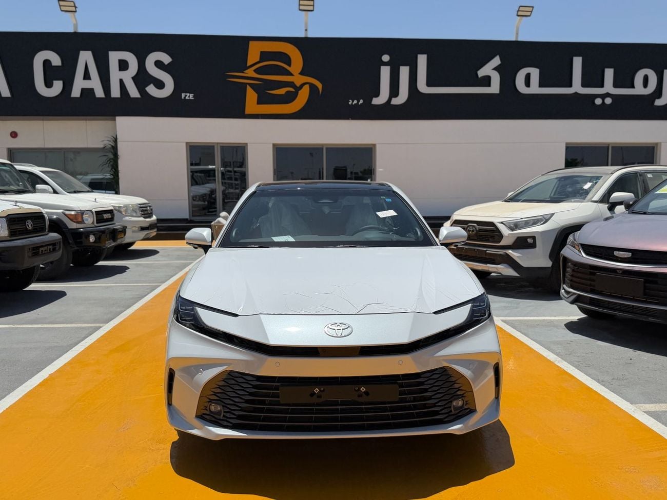 تويوتا كامري LIMITED HEV Lumiere HEV 2026