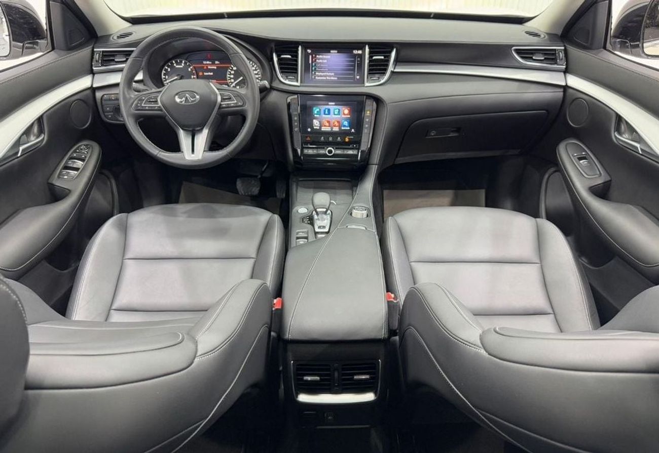 Infiniti QX50 Luxury 2.0L 4WD 2021 Infiniti QX50, 1 Year Warranty + Service Package, Full Service History, GCC