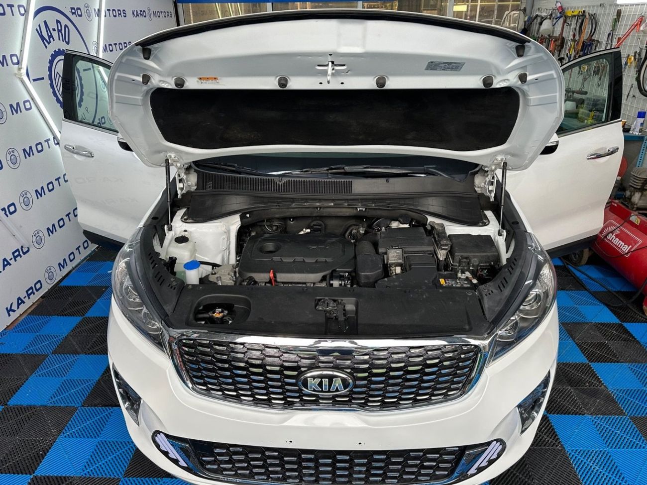 Kia Sorento Base 2.4L FWD